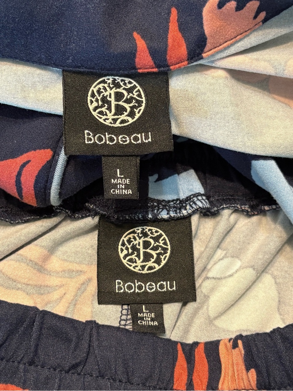 Bobeau Ellie Sleep & Lounge Notch Collar Top and Short PJ Set size Large - Picture 3 of 13